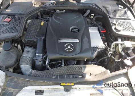 2015 Mercedes-Benz C 300 4Matic from USA, damaged, VIN 55SWF4KB0FU003648